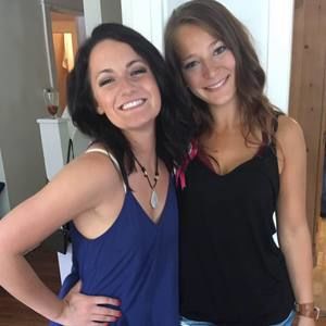 Meet your Posher, Brooke